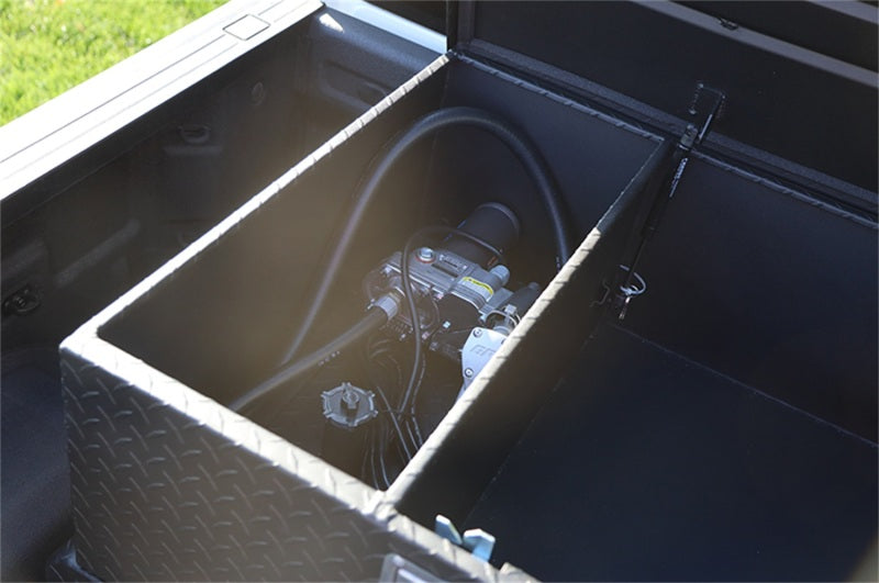 Dee Zee Deezee Universal Tanks - Combo Black-Tread Aluminum DZ92856TB DZ92856TB Photo - Mounted