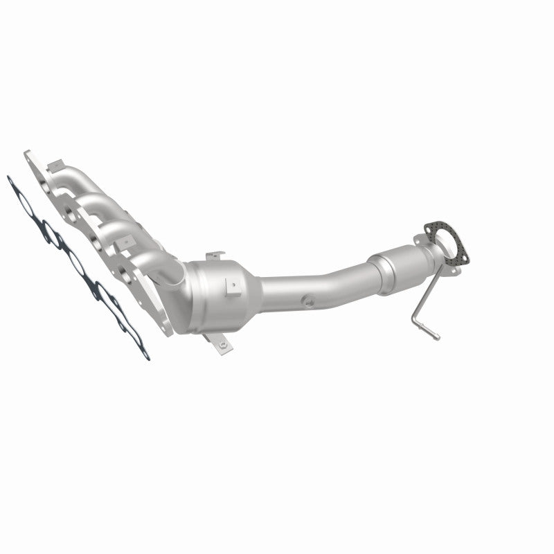 MagnaFlow Mazda 3 California Grade CARB Compliant Manifold Catalytic Converter 5531802 360 Degree Image Set