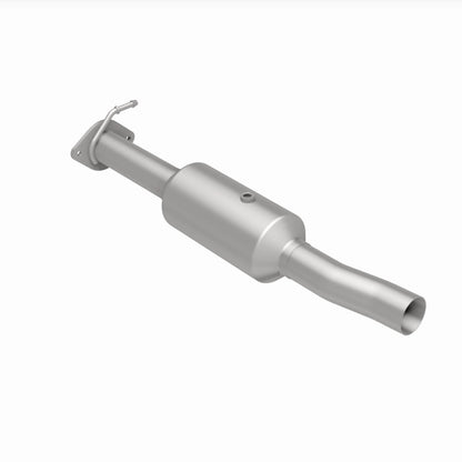 Magnaflow 09-10 Ford F-550 Super Duty V10 6.8L Rear Underbody Direct Fit Catalytic Converter 280434 280434 360 Degree Image Set