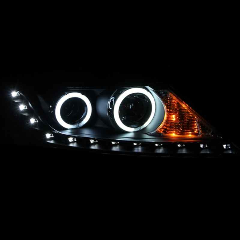 Anzo 2011-2013 Kia Sorento Projector Headlights w/ Halo Black (CCFL) 111248 Photo - Mounted