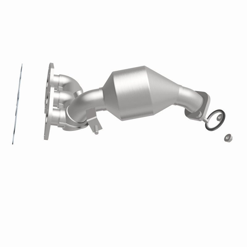 MagnaFlow Toyota Sienna California Grade CARB Compliant Manifold Catalytic Converter 5582822 360 Degree Image Set