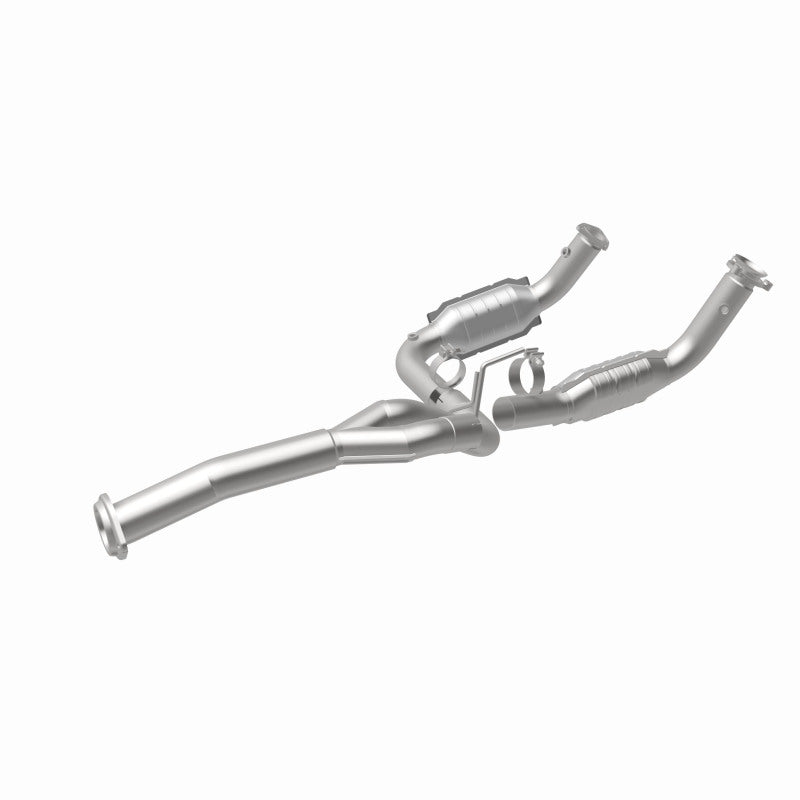 MagnaFlow OEM Grade Federal / EPA Compliant Direct-Fit Catalytic Converter 21-252 360 Degree Image Set