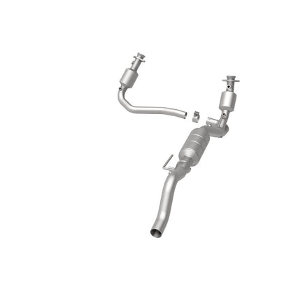 MagnaFlow Dodge Durango OEM Grade Federal / EPA Compliant Direct-Fit Catalytic Converter 51351 360 Degree Image Set