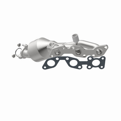MagnaFlow Nissan HM Grade Federal / EPA Compliant Manifold Catalytic Converter 24380 360 Degree Image Set