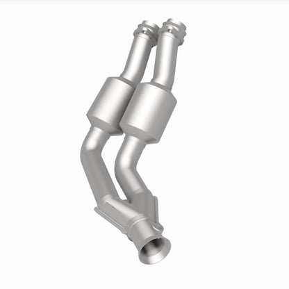MagnaFlow Jaguar HM Grade Federal / EPA Compliant Direct-Fit Catalytic Converter 24226 360 Degree Image Set