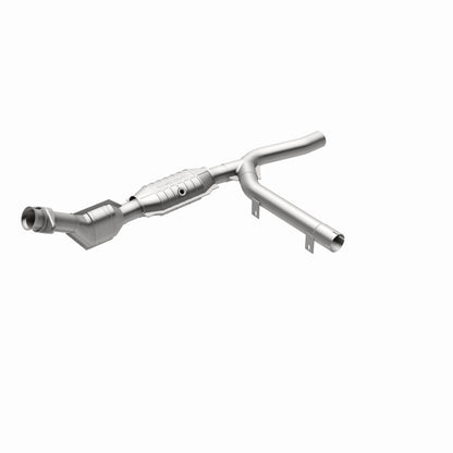 MagnaFlow Ford F-150 California Grade CARB Compliant Direct-Fit Catalytic Converter 447146 360 Degree Image Set