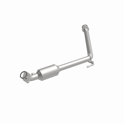 MagnaFlow Toyota Tundra OEM Grade Federal / EPA Compliant Direct-Fit Catalytic Converter 52572 360 Degree Image Set