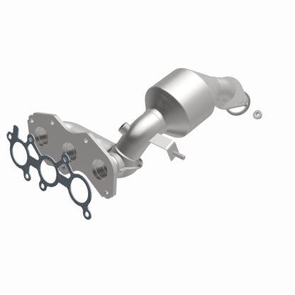 MagnaFlow Toyota Sienna California Grade CARB Compliant Manifold Catalytic Converter 5582822 360 Degree Image Set