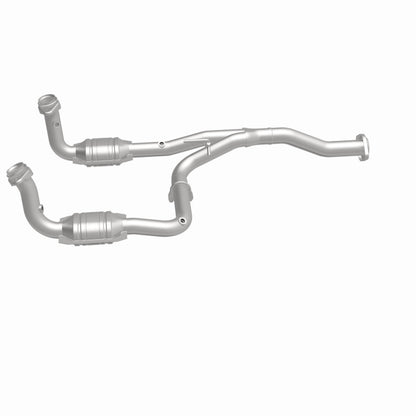 MagnaFlow Jeep Liberty OEM Grade Federal / EPA Compliant Direct-Fit Catalytic Converter 49186 360 Degree Image Set