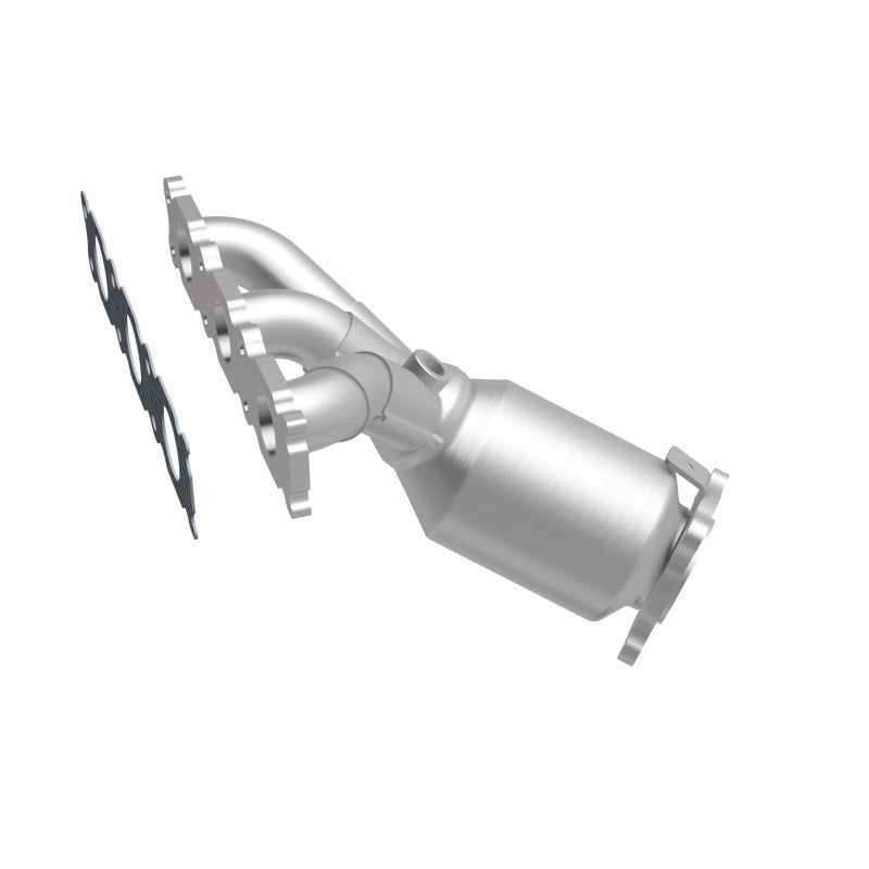 MagnaFlow Land Rover LR2 OEM Grade Federal / EPA Compliant Manifold Catalytic Converter 52167 360 Degree Image Set