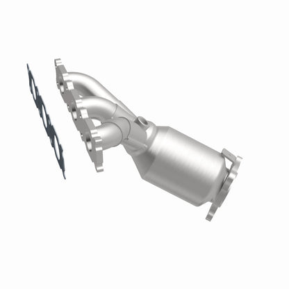 MagnaFlow Land Rover LR2 OEM Grade Federal / EPA Compliant Manifold Catalytic Converter 52167 360 Degree Image Set