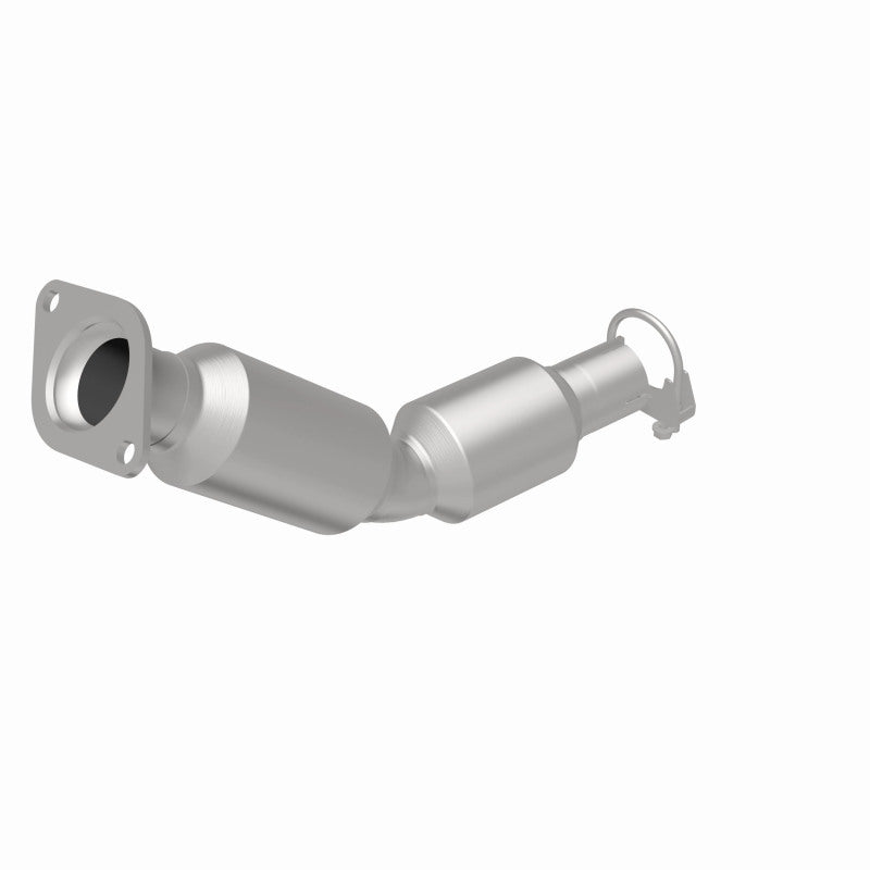 MagnaFlow Toyota OEM Grade Federal / EPA Compliant Direct-Fit Catalytic Converter 52455 360 Degree Image Set