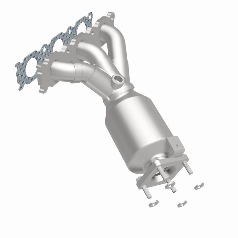 MagnaFlow Volvo XC90 OEM Grade Federal / EPA Compliant Manifold Catalytic Converter 22-173 360 Degree Image Set
