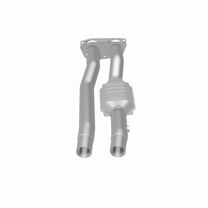 MagnaFlow HM Grade Federal / EPA Compliant Direct-Fit Catalytic Converter 95471 360 Degree Image Set