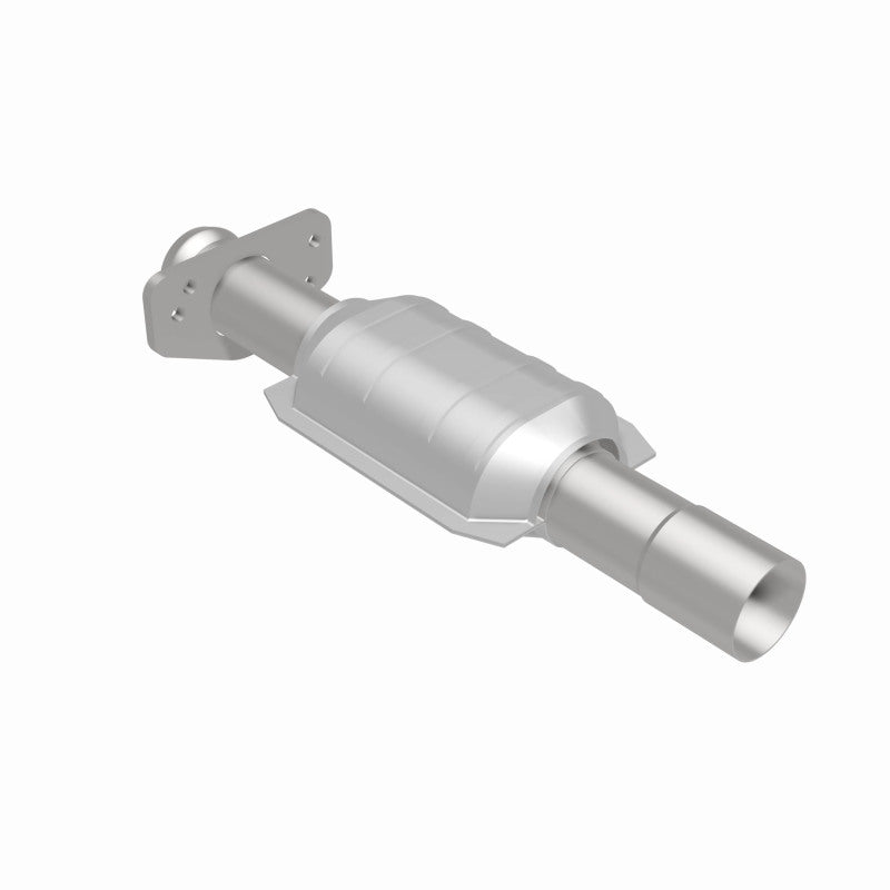 MagnaFlow Standard Grade Federal / EPA Compliant Direct-Fit Catalytic Converter 93485 360 Degree Image Set