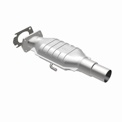 MagnaFlow Buick Standard Grade Federal / EPA Compliant Direct-Fit Catalytic Converter 93439 360 Degree Image Set