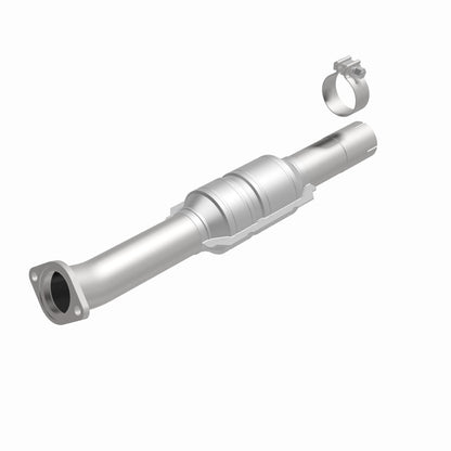 MagnaFlow Toyota Venza OEM Grade Federal / EPA Compliant Direct-Fit Catalytic Converter 52108 360 Degree Image Set