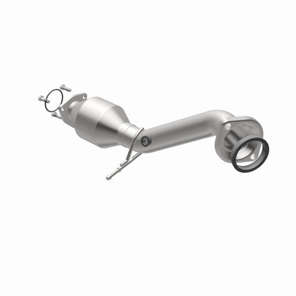 MagnaFlow OEM Grade Federal / EPA Compliant Direct-Fit Catalytic Converter 52031 360 Degree Image Set
