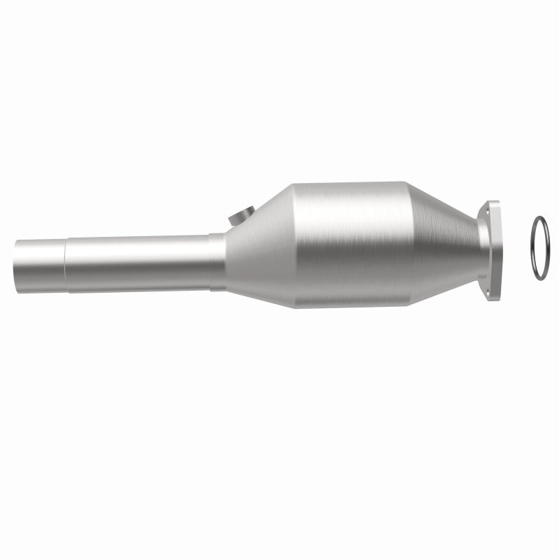 MagnaFlow Volkswagen California Grade CARB Compliant Direct-Fit Catalytic Converter 4481957 360 Degree Image Set