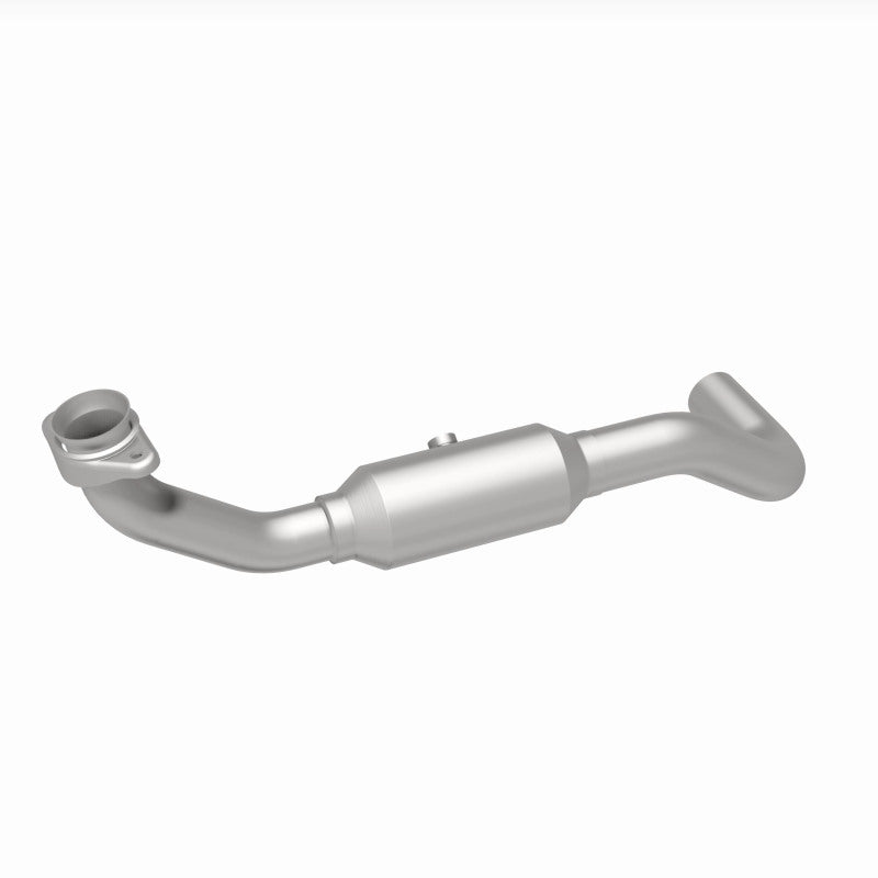 Magnaflow 05-06 Ford Expedition 5.4L Direct Fit Converter 4651412 4651412 360 Degree Image Set