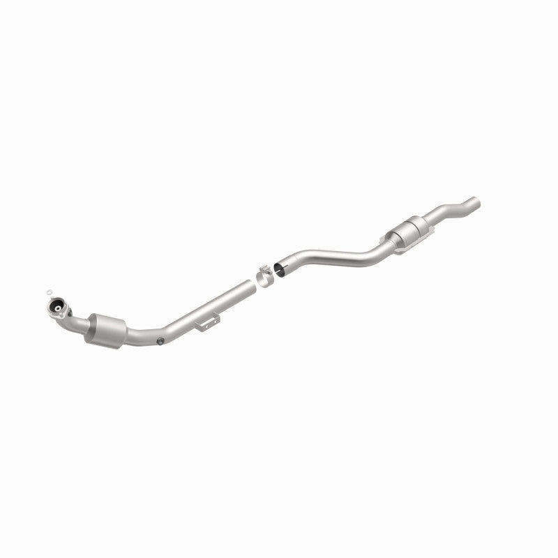 MagnaFlow Mercedes-Benz California Grade CARB Compliant Direct-Fit Catalytic Converter 5411706 360 Degree Image Set