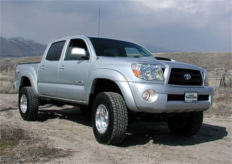 Tuff Country 05-23 Tacoma 4X4 & Prerunner 3in Lift Kt w/Uni-Ball Control Arms (Excl TRD Pro SX8000) 53910KN 53910KN Photo - Mounted