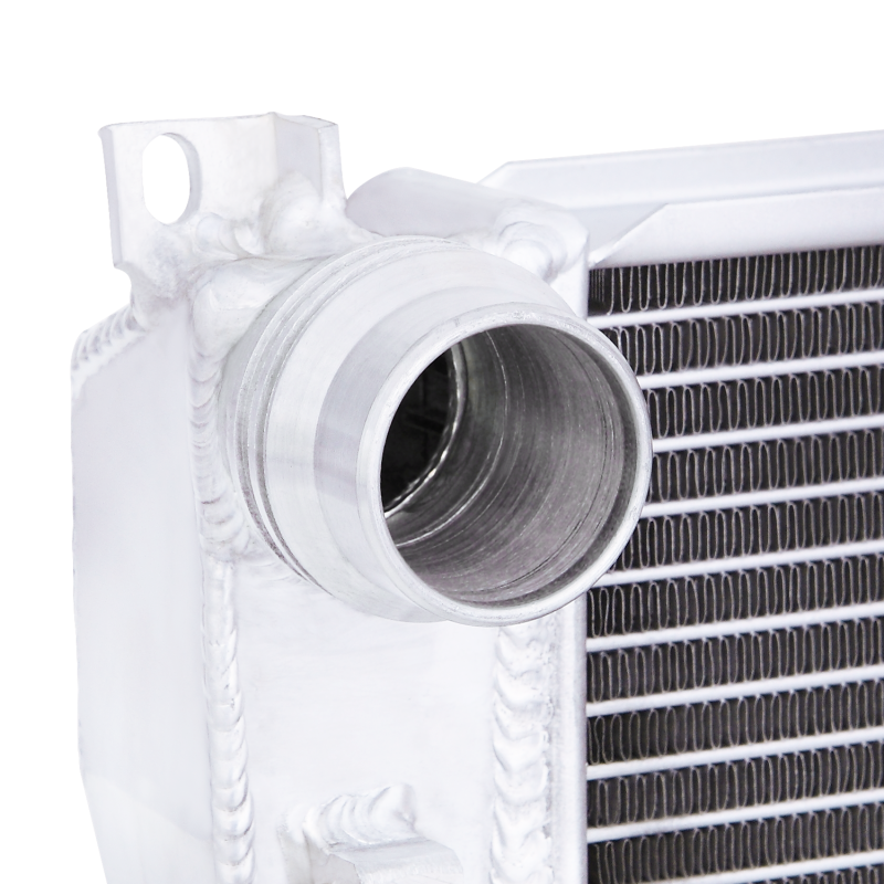 Mishimoto BMW E46 Non-M Performance Aluminum Radiator MMRAD-E46-323A User 1