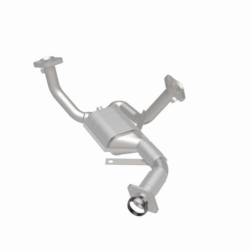 MagnaFlow Standard Grade Federal / EPA Compliant Direct-Fit Catalytic Converter 23357 360 Degree Image Set