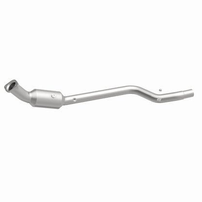 MagnaFlow OEM Grade Federal / EPA Compliant Direct-Fit Catalytic Converter 49241 360 Degree Image Set