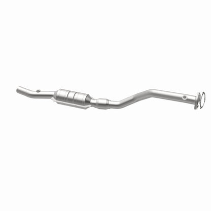 MagnaFlow HM Grade Federal / EPA Compliant Direct-Fit Catalytic Converter 22962 360 Degree Image Set