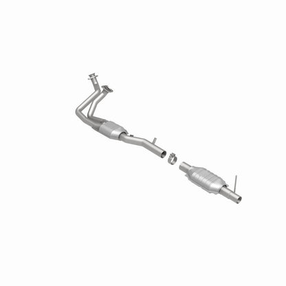 MagnaFlow Ford HM Grade Federal / EPA Compliant Direct-Fit Catalytic Converter 93190 360 Degree Image Set