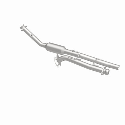 MagnaFlow California Grade CARB Compliant Direct-Fit Catalytic Converter 4451314 360 Degree Image Set