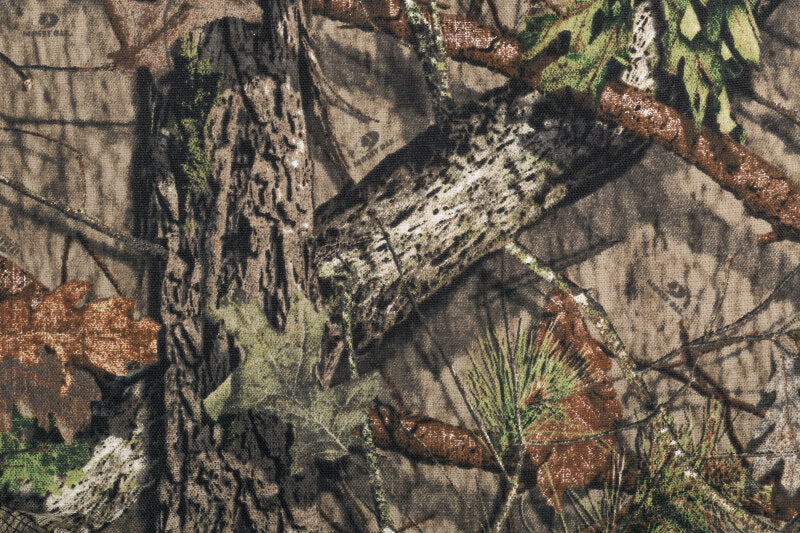 Covercraft- 21-23  Nissan Pathfinder- Carhartt Camo SeatSaver Custom 3rd Row- Mossy Oak SSC7587CAMB SSC7587CAMB Photo - Close Up