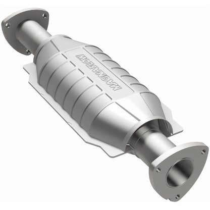 MagnaFlow Standard Grade Federal / EPA Compliant Direct-Fit Catalytic Converter 23482 Photo - out of package