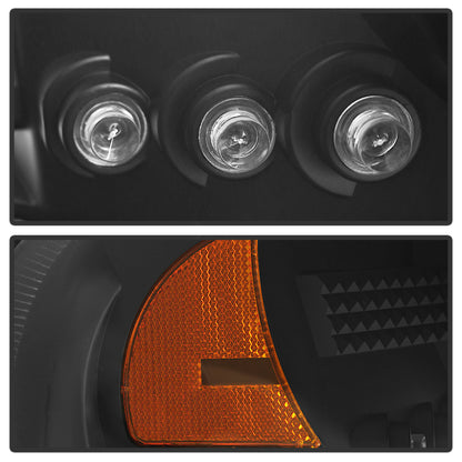 Spyder GMC Sierra 1500/2500/3500 99-06 Projector Headlights LED Halo LED Black PRO-YD-CDE00-HL-BK 5009357 5009357 User 1