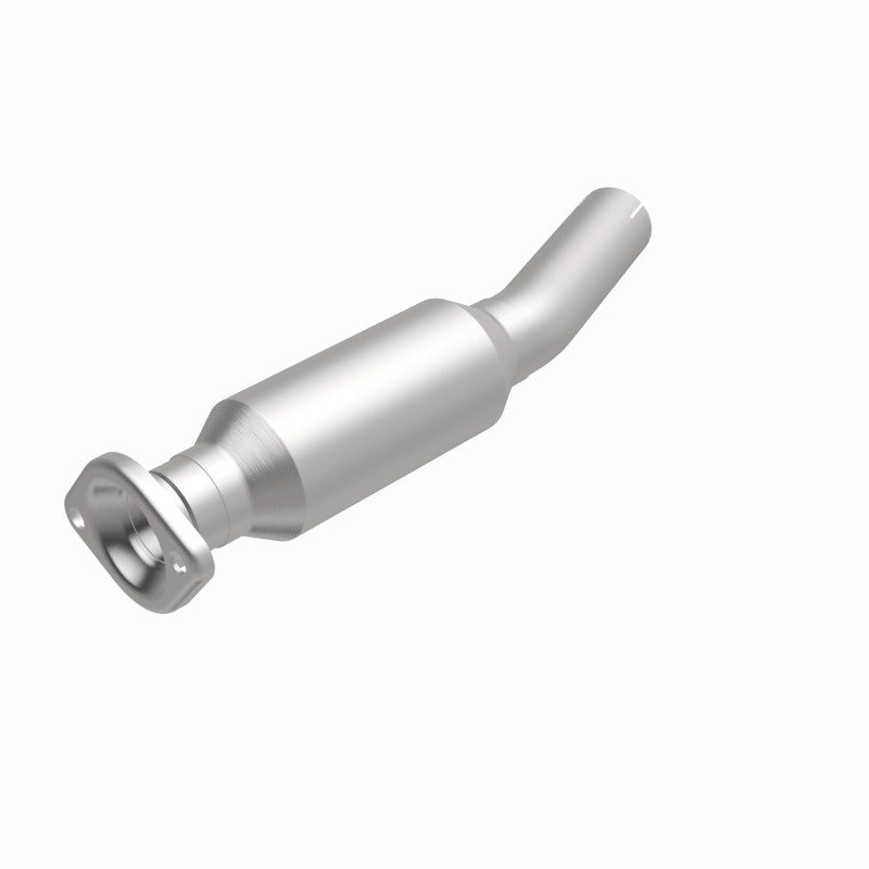 MagnaFlow Toyota RAV4 California Grade CARB Compliant Direct-Fit Catalytic Converter 5592749 360 Degree Image Set