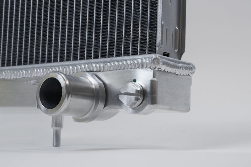 CSF Nissan R33 Skyline GT-R/GTS Full Billet Aluminum High-Performance Radiator 7219 7219 Photo - Close Up