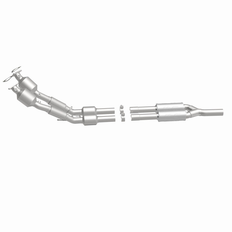 MagnaFlow Volkswagen Passat California Grade CARB Compliant Direct-Fit Catalytic Converter 551838 360 Degree Image Set