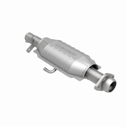 MagnaFlow Standard Grade Federal / EPA Compliant Direct-Fit Catalytic Converter 23439 360 Degree Image Set