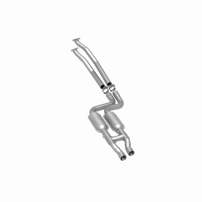 MagnaFlow BMW 528i HM Grade Federal / EPA Compliant Direct-Fit Catalytic Converter 24022 360 Degree Image Set