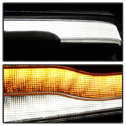 Spyder Dodge Ram 19-20 Halogen Model Projector Headlights Chrome PRO-YD-DR19HALSI-SEQ-BK 5087393 5087393 Photo - Unmounted