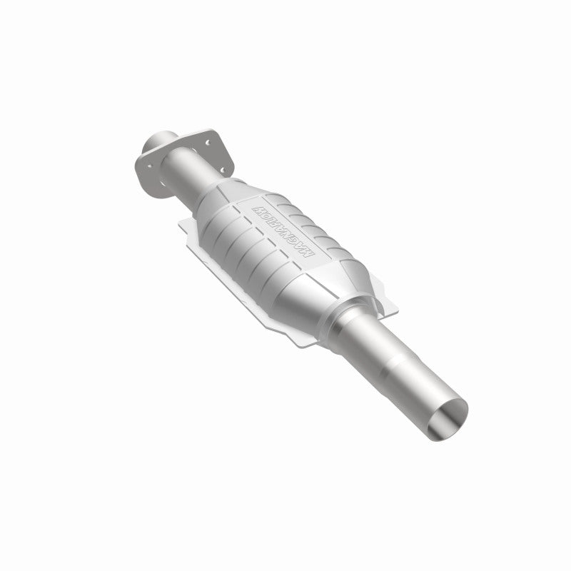 MagnaFlow Standard Grade Federal / EPA Compliant Direct-Fit Catalytic Converter 23475 360 Degree Image Set