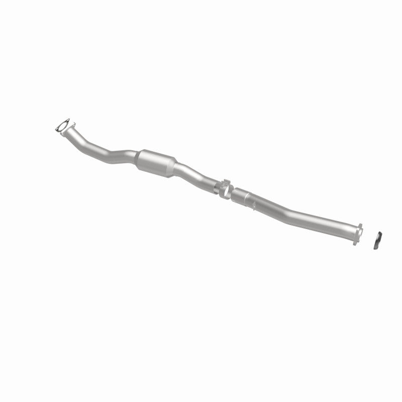 MagnaFlow Subaru OEM Grade Federal / EPA Compliant Direct-Fit Catalytic Converter 52726 360 Degree Image Set