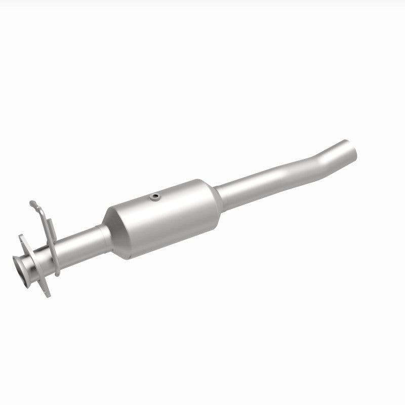 Magnaflow 16-19 Ford F-650 V10 6.8L Underbody Direct Fit Catalytic Converter 280445 280445 360 Degree Image Set