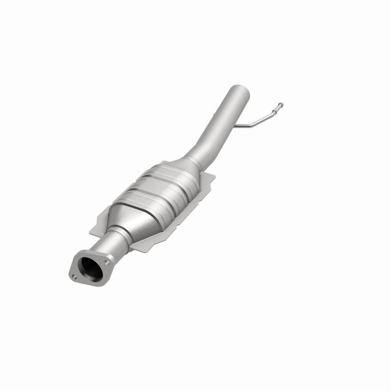 MagnaFlow OEM Grade Federal / EPA Compliant Direct-Fit Catalytic Converter 49662 360 Degree Image Set