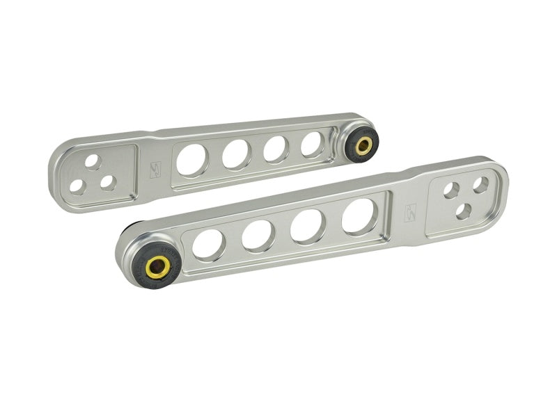 Skunk2 Pro Series Rear Lower Control Arms 02-06 Honda Element/02-06 Acura RSX 542-05-0205 Photo - Unmounted
