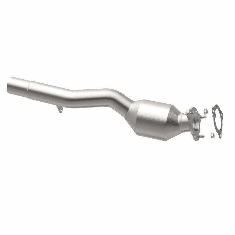 MagnaFlow Porsche Cayenne California Grade CARB Compliant Direct-Fit Catalytic Converter 5592597 360 Degree Image Set