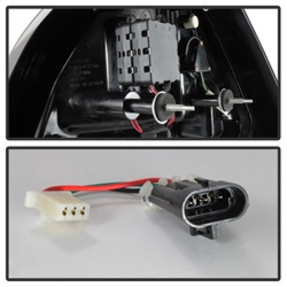 Spyder Pontiac Grand Prix 04-08 Light Bar LED Tail Light Black ALT-YD-PGP04-LED-BK 5075581 5075581 Photo - Unmounted
