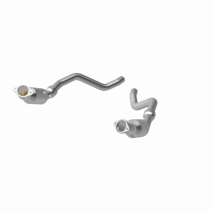 MagnaFlow Standard Grade Federal / EPA Compliant Direct-Fit Catalytic Converter 16421 360 Degree Image Set