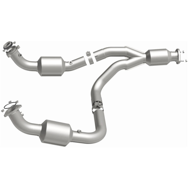 Magnaflow 12-20 Chevrolet Express 4500 Underbody 6.0L Direct Fit Catalytic Converter 280505 280505 Photo - out of package